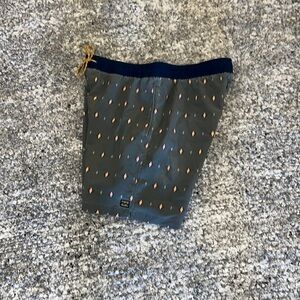 Billabong Shorts